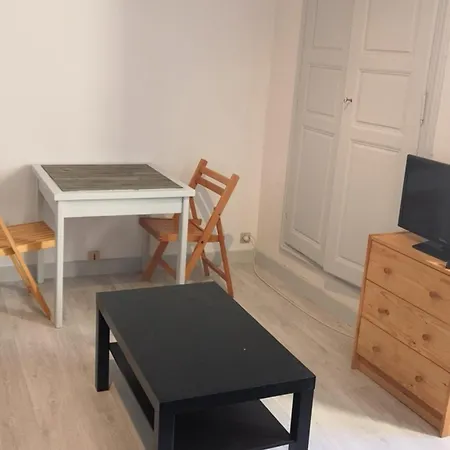Renove Avec Wifi Et Animaux Admis A - Fr-1-541-129 * La Roche-Posay